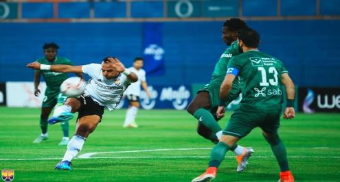 خالد قمر ليلا كورة: سعيد باقترابي من تخطي رقم متعب.. وتمنيت مزاملته